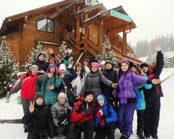 Одесские школьники провели каникулы в Карпатах (фото)