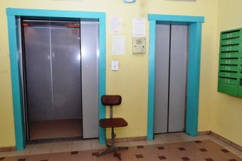 Еще в трех многоквартирных домах Одессы установлены антивандальные лифты (фото)