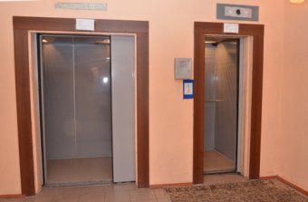 Еще в трех многоквартирных домах Одессы установлены антивандальные лифты (фото)