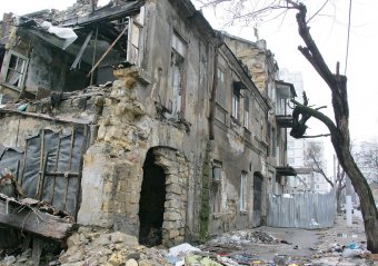 Одесский квартал на Куйбышева: Жизнь в постоянном кошмаре (фото)