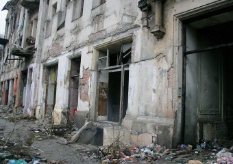Одесский квартал на Куйбышева: Жизнь в постоянном кошмаре (фото)