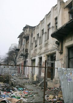 Одесский квартал на Куйбышева: Жизнь в постоянном кошмаре (фото)