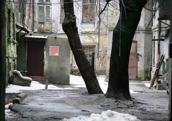 Одесский квартал на Куйбышева: Жизнь в постоянном кошмаре (фото)