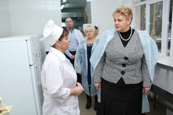 В учебных учреждениях Одессы продолжают ремонтировать пищеблоки
