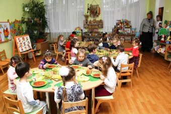 В учебных учреждениях Одессы продолжают ремонтировать пищеблоки