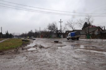 Первый вице-мэр Одессы провел выездное совещание по улице Хуторской (фото)