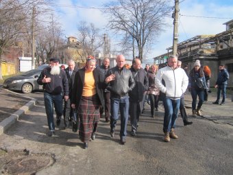 Геннадий Труханов пообщался с жителями Черноморки: Обсудили насущные проблемы