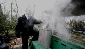 К памятнику воинам-интернационалистам в Одессе легли живые цветы