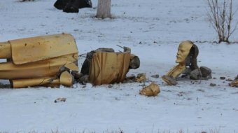 Красные Окна остались без Ильича