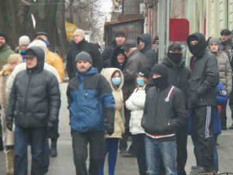СОБ и Автомайдан вышли на защиту Резвушкина. Правоохранителей прибыло больше... (фото)