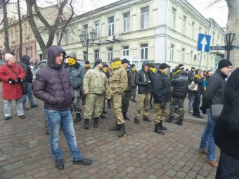 СОБ и Автомайдан вышли на защиту Резвушкина. Правоохранителей прибыло больше... (фото)