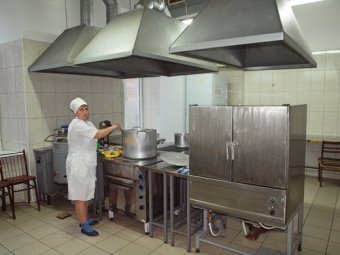 Питание в лечебных учреждениях Одессы находится на контроле мэрии (фото)