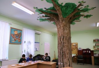При одесском благотворительном фонде «Дорога к дому» открылась Детская ювелирная школа (фото)