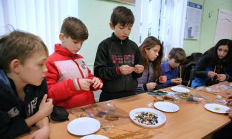 При одесском благотворительном фонде «Дорога к дому» открылась Детская ювелирная школа (фото)