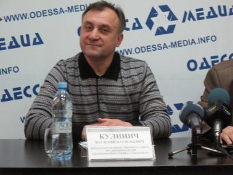 Предприниматели опровергают слухи о падении продаж на рынке "7-й километр"