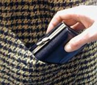 В Белгороде-Днестровском на рынке поймали «специалистку по кошелькам»