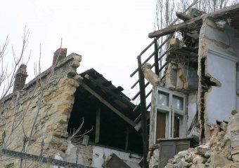 Рухнул еще один старый дом на Молдаванке (фото)
