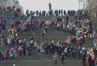 На Потемкинском лестнице признавались в любви к Женщине (фото)
