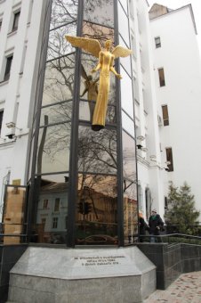 В Доме с ангелом открылась выставка, посвященная памяти Бориса Литвака (фото)