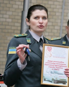 Одесский госпиталь пограничной службы получил реанимобиль (фото)