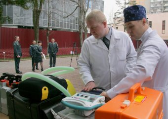 Одесский госпиталь пограничной службы получил реанимобиль (фото)