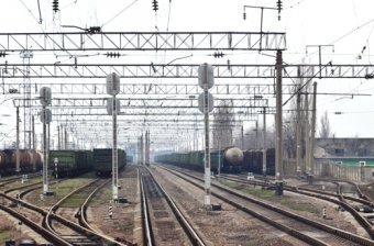 Первый вице-мэр Одессы проверил санитарное состояние железнодорожных въездов в город (фото)