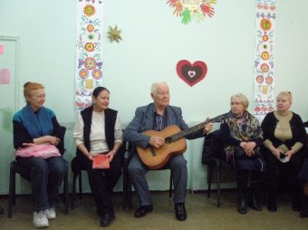 Студенты «Университета третьего возраста» отметили день поэзии (фото)