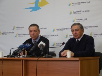 Эксперт: Работу таможенников нужно контролировать на государственном уровне
