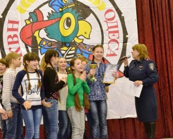 Одесские школьники победили в областном туре КВН юных инспекторов движения (фото)