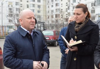 Первый вице-мэр Одессы проверил санитарное состояние улиц в Малиновском районе (фото)