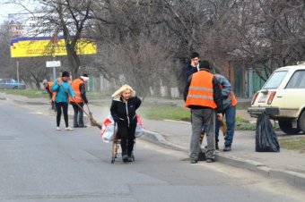 Первый вице-мэр Одессы проверил санитарное состояние улиц в Малиновском районе (фото)