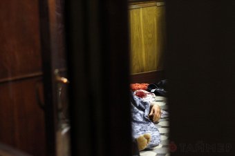 Милиция устанавливает обстоятельства гибели двоих мужчин в гостинице «Пассаж» (фото, видео)