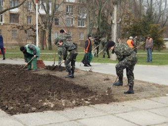 В Малиновском районе Одессы к 70-летию Победы обновят мемориал в сквере Героев-летчиков (фото)