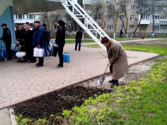 Одесские власти отчитываются о качестве воды в бюветах (фото)