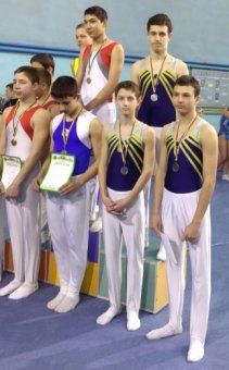 Юные одесситы стали призерами чемпионата Украины по прыжкам на батуте (фото)