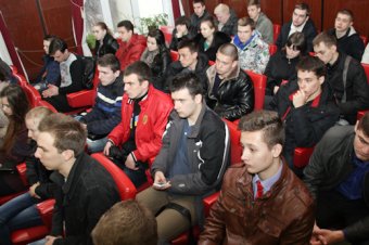 Геннадий Труханов: В реализации европейской политики развития города мы возлагаем основные надежды на молодежь (фото)