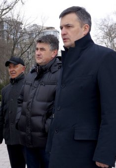 В Одессе завершается капитальный ремонт мемориального комплекса Аллеи Славы (фото) 