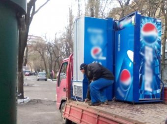 Одесские власти отчитываются о демонтаже незаконно установленных объектов уличной торговли