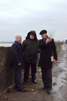 В Одессе остановлено размытие дамбы Хаджибейского лимана (фото)