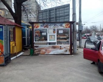 Одесские власти отчитываются о демонтаже незаконно установленных временных сооружений (фото)