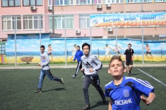 «День здоровья» на модернизированной спортплощадке в Одессе (фото)