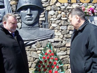 На Кургане Славы в Одессе почтили память погибших воинов (фото)