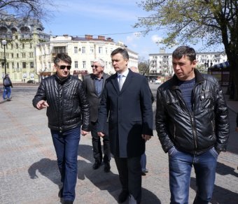 Работы на Греческой площади в Одессе продолжаются (фото)
