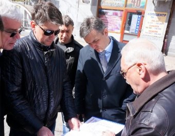 Работы на Греческой площади в Одессе продолжаются (фото)