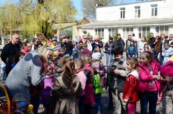 В Одесском зоопарке прошел праздник «Приключения пасхального кролика» (фото)