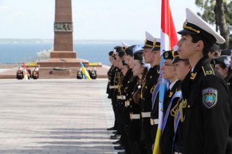 В Одессе на Аллее Славы стартовала Почетная Вахта Памяти-2015 (фото)