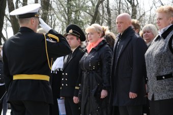 В Одессе на Аллее Славы стартовала Почетная Вахта Памяти-2015 (фото)