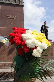 В Одессе на Аллее Славы стартовала Почетная Вахта Памяти-2015 (фото)
