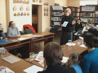 В Одессе провели мастер-класс по Петриковской росписи (фото)