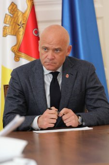 Городской голова Одессы провел личный прием граждан (фото)